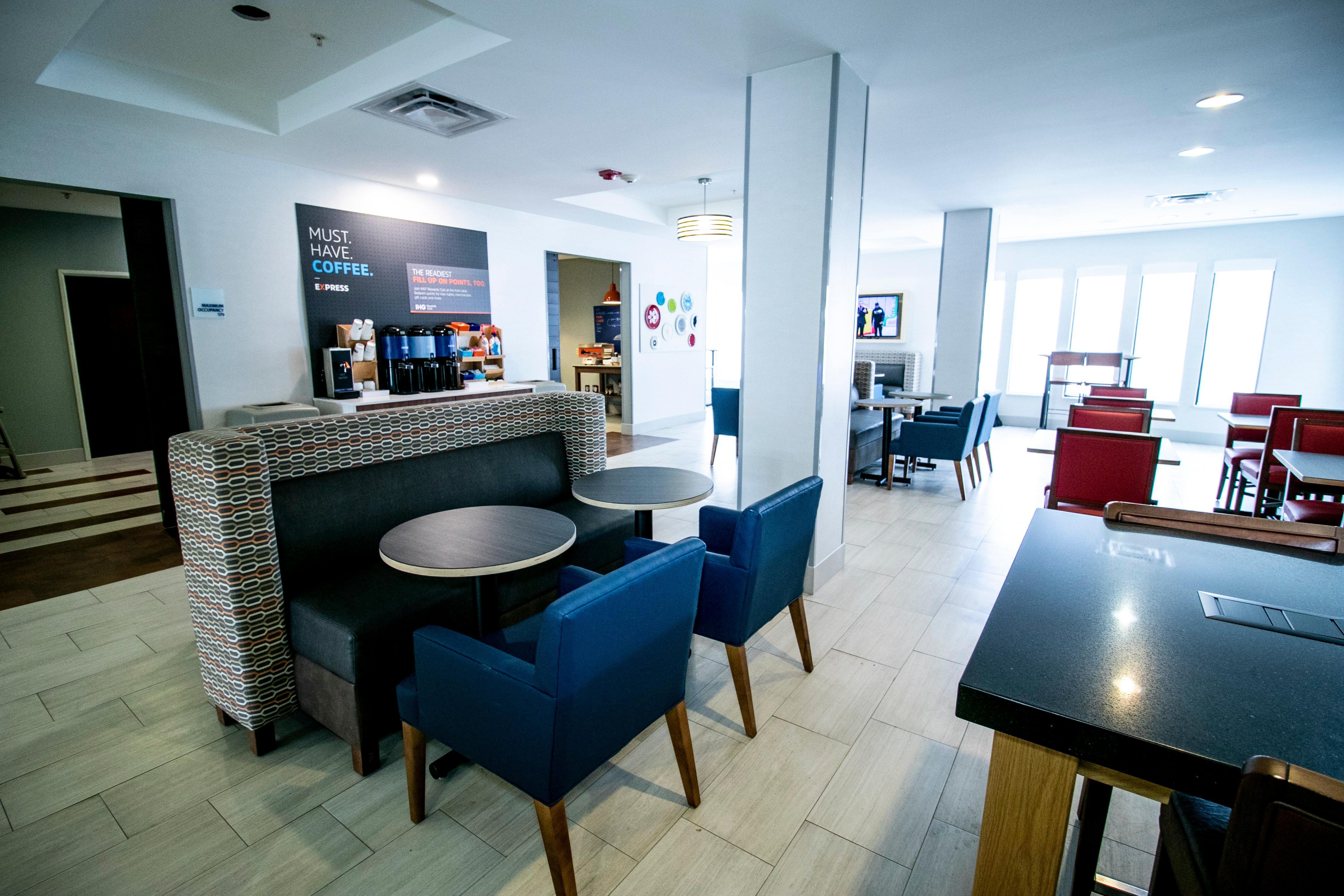 Holiday Inn Express Hotel & Suites Baton Rouge -Port Allen By Ihg Εξωτερικό φωτογραφία